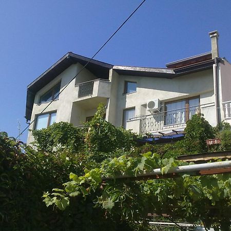 Villa Elfi Zlatni pjasătsi Eksteriør bilde