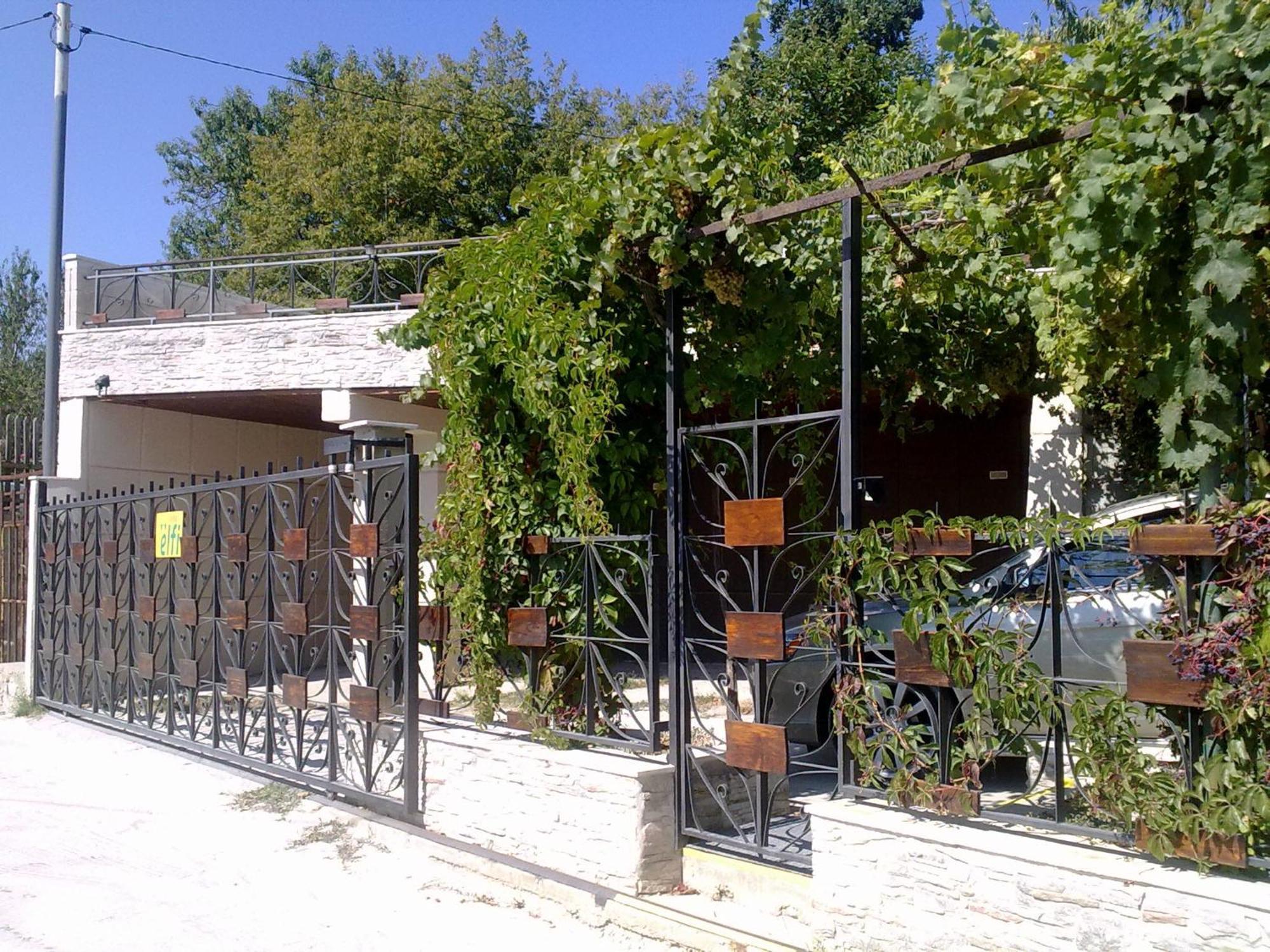 Villa Elfi Zlatni pjasătsi Eksteriør bilde