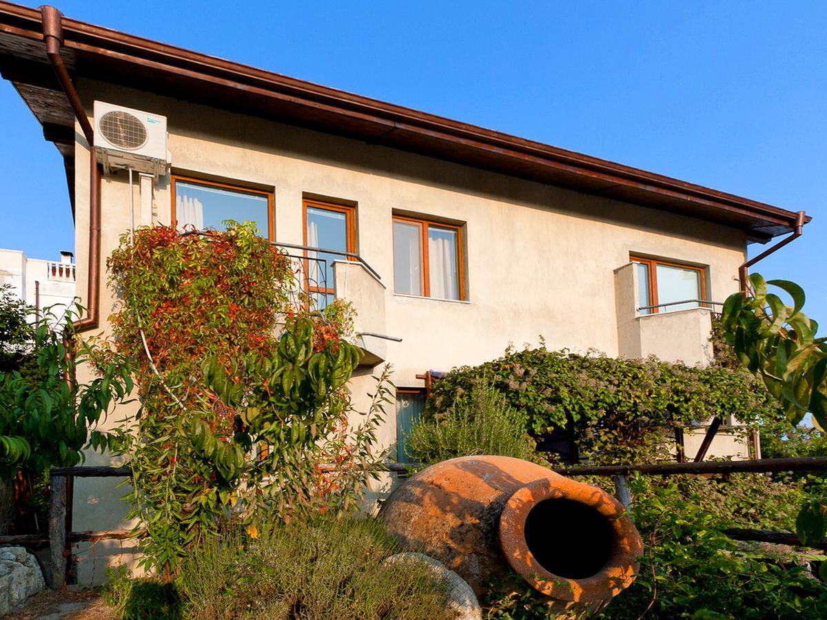 Villa Elfi Zlatni pjasătsi Eksteriør bilde
